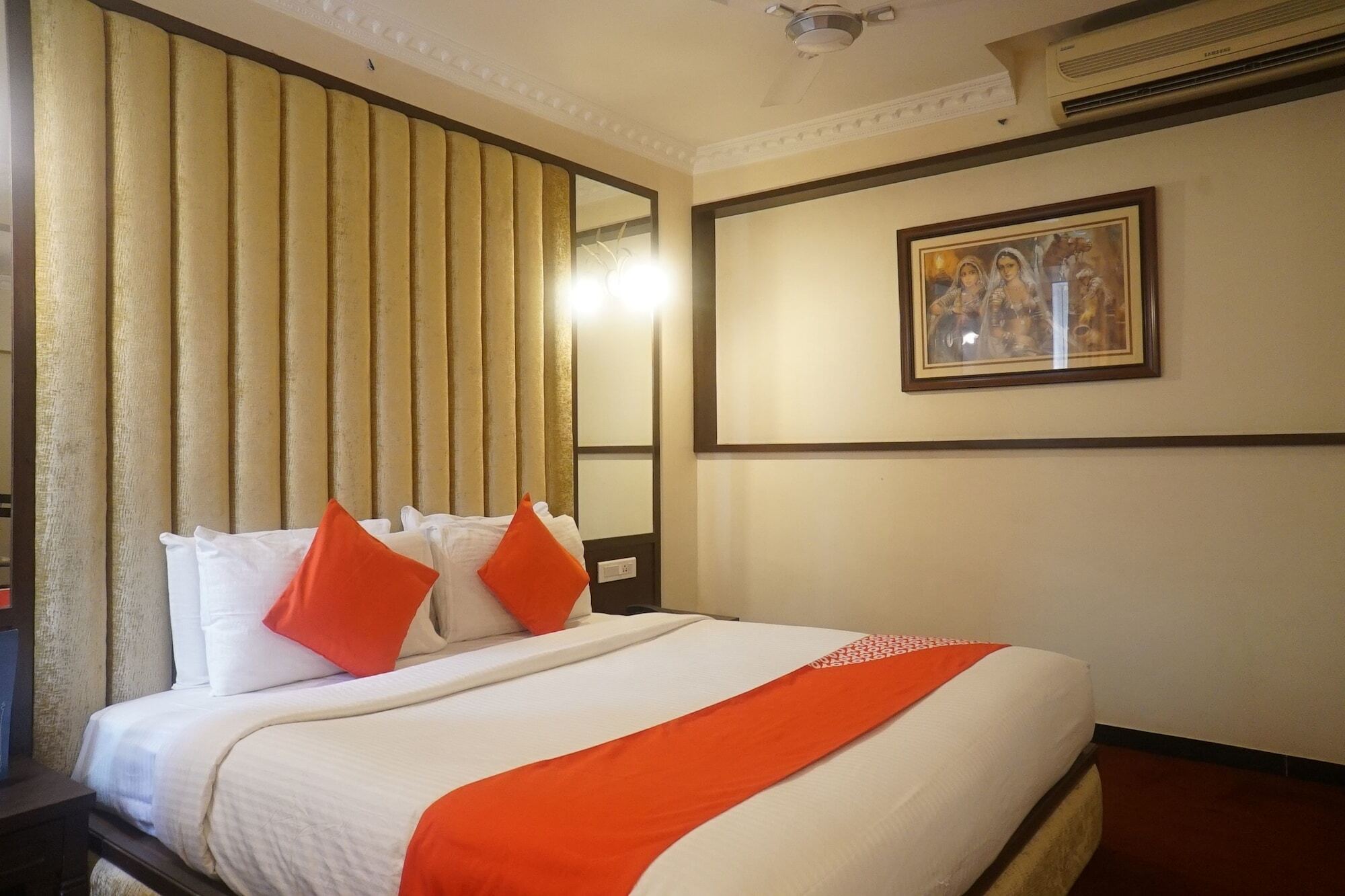 Oyo 23194 Bel Air Hotel 2*